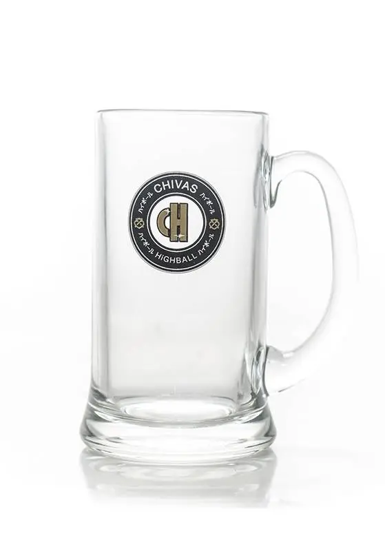 Previous Next JUEGO DE JARRAS CHIVAS REGAL